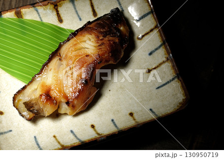 銀鱈の西京焼き 130950719