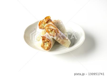 北京ダックを白背景で撮影 130951741