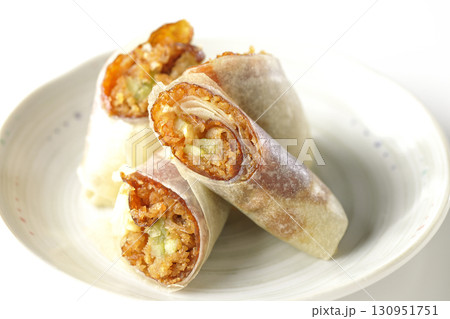 北京ダックを白背景で撮影 130951751