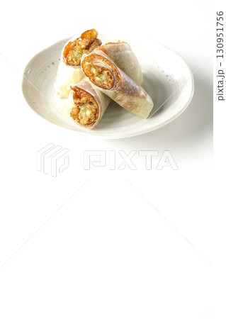 北京ダックを白背景で撮影 130951756