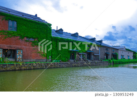 倉庫街 小樽運河 倉庫街 小樽運河 130953249