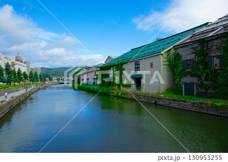 倉庫街　小樽運河 130953255