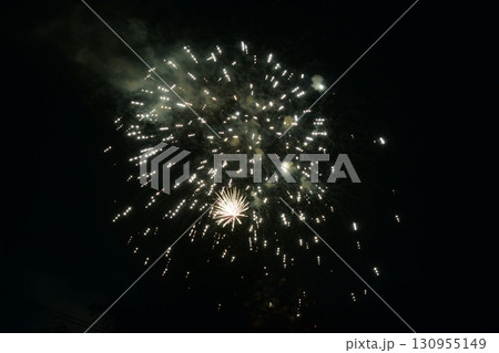 花火の光 130955149