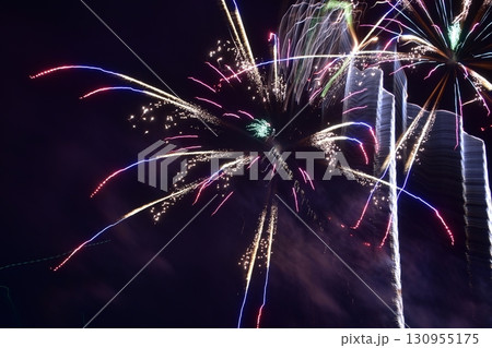 花火の光 130955175