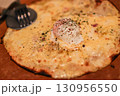 半熟卵のチーズピザ 半熟卵のチーズピザ 130956550