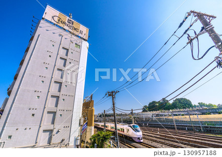 日本の東京都市景観 鶯谷駅前のホテル街。ホテル シャルム鶯谷Ⅱなどを望む。(P24H満)…=17日 日本の東京都市景観 鶯谷駅前のホテル街。ホテル シャルム鶯谷Ⅱなどを望む。(P24H満)…=17日 130957188