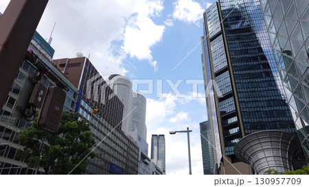 名古屋駅前のビル風景 130957709
