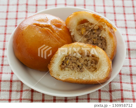 ピロシキ 130958712