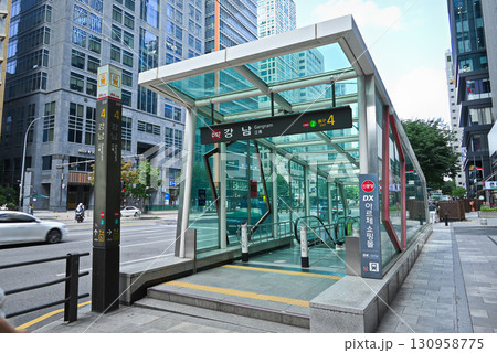 江南駅4番出入口の風景【韓国/ソウル】 江南駅4番出入口の風景【韓国/ソウル】 130958775
