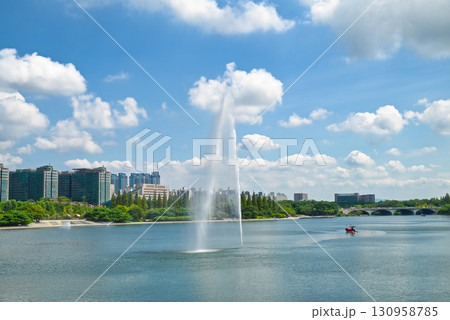 一山湖公園の噴水【韓国/コヤン市】 130958785