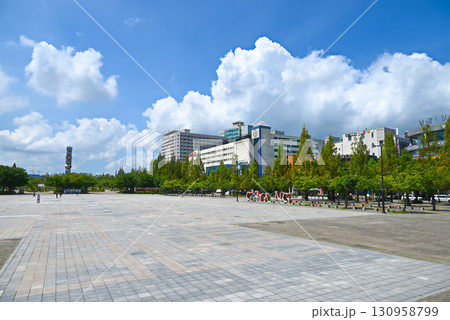 一山文化広場の風景【韓国/コヤン市】 一山文化広場の風景【韓国/コヤン市】 130958799