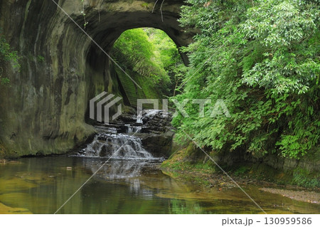 農溝の滝(亀岩の洞窟) 農溝の滝(亀岩の洞窟) 130959586
