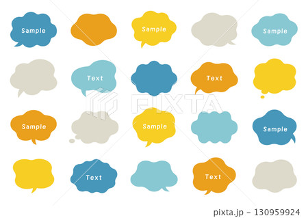 ふにゃふにゃの吹き出し　手描き　雲　フレーム　飾り　装飾　素材　イラスト　ベクター　セット　あしらい 130959924