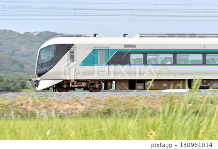 鉄道 私鉄・東武日光線 特急リバティきぬ124号 515F 500系 鉄道 私鉄・東武日光線 特急リバティきぬ124号 515F 500系 130961014