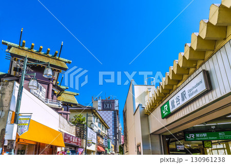 日本の東京都市景観 鶯谷駅(北口)やホテル街、元三島神社などを望む=17日 日本の東京都市景観 鶯谷駅(北口)やホテル街、元三島神社などを望む=17日 130961238