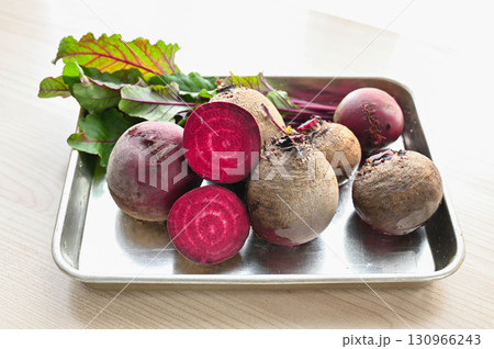 収獲したビーツ 収獲したビーツ 130966243