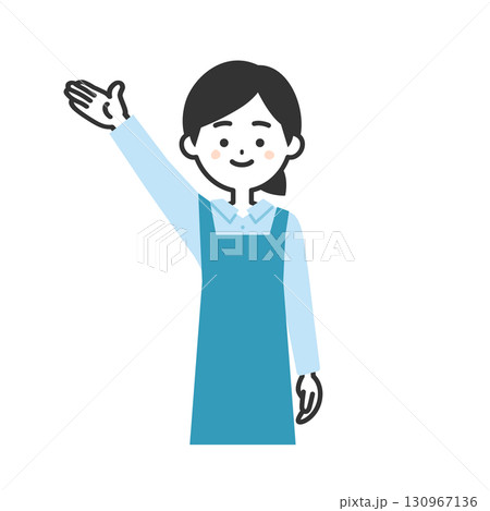 手で上のほうを指すエプロン姿の女性イラスト 130967136