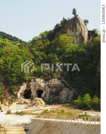 有田焼　泉山磁石場（日本磁器発祥の地） 130968963