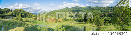 日本の田舎の棚田の風景、棚田の水田 日本の田舎の棚田の風景、棚田の水田 130969302