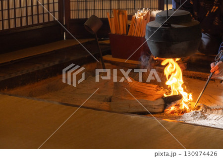 【囲炉裏素材】妻籠宿・脇本陣奥谷の囲炉裏【長野県】 130974426