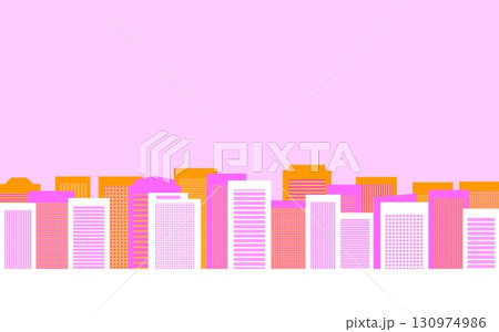 都市風景　街並み　ビル　ホワイトスペース　ピンク　オレンジ色 130974986
