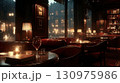 雨の夜のクラシックラウンジバー 130975986