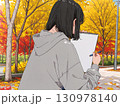 秋の景色の絵を描こうとしている女性 130978140