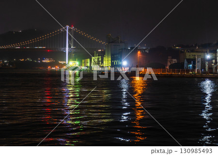 《福岡県》門司港レトロ・関門橋の夜景 130985493