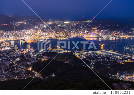 《長崎県》稲佐山の夜景・日本三大夜景 130991221