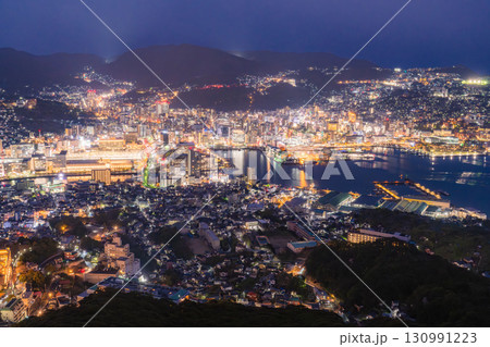 《長崎県》稲佐山の夜景・日本三大夜景 《長崎県》稲佐山の夜景・日本三大夜景 130991223