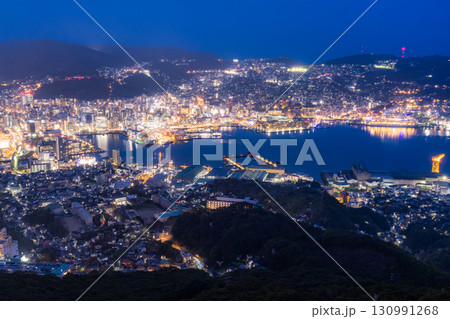 《長崎県》稲佐山の夜景・日本三大夜景 《長崎県》稲佐山の夜景・日本三大夜景 130991268