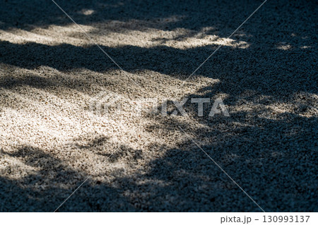 枯山水の白砂 130993137