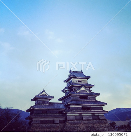 Sky and Matsumoto Castle 02 Sky and Matsumoto Castle 02 130995071