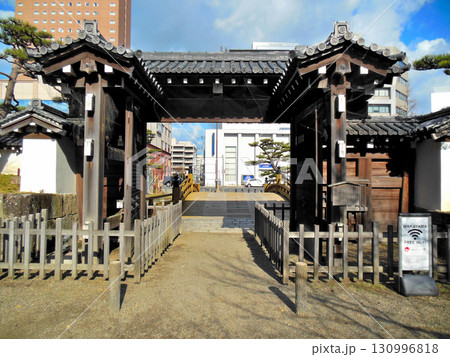 紀伊 和歌山城 天守閣と郭 石垣の様子 紀伊 和歌山城 天守閣と郭 石垣の様子 130996818
