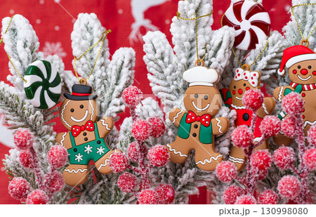 christmas decor 130998080