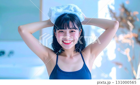 若い女性、ポートレート、ビューティー、プール 131000565