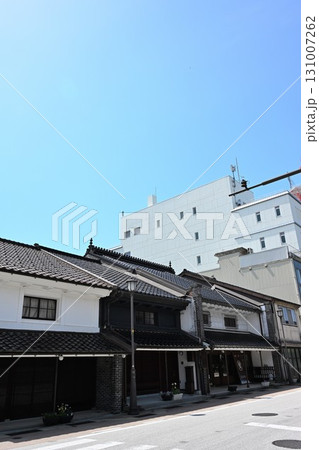 高岡市山町筋の街並み(富山県) 高岡市山町筋の街並み(富山県) 131007262