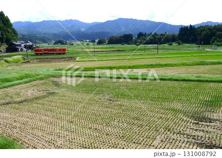 岐阜県のローカル線 明知鉄道 131008792