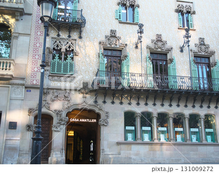 スペイン バルセロナ カサ・アマトリェール 5月早朝 スペイン バルセロナ カサ・アマトリェール 5月早朝 131009272