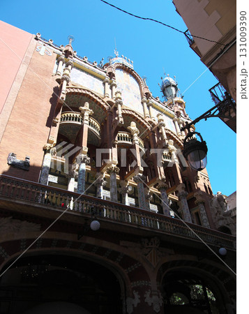 スペイン バルセロナ カタルーニャ音楽堂 5月の晴れの日 スペイン バルセロナ カタルーニャ音楽堂 5月の晴れの日 131009390