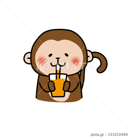 オレンジジュースを飲む猿 131010369