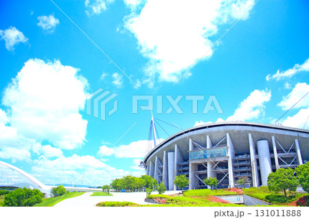 愛知県豊田市、豊田スタジアムとその周辺の風景 愛知県豊田市、豊田スタジアムとその周辺の風景 131011888