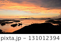 瀬戸内海の夕焼け 131012394