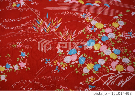 アンティークの着物生地 アンティークの着物生地 131014498