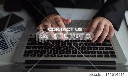 24-hour Customer Service Team Assisting with Client Support Muxer 131016413