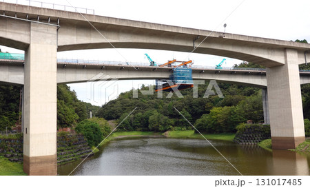 高速道路　橋梁工事 131017485