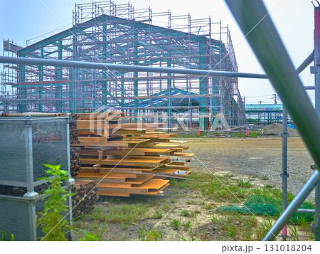工場の建設 工場の建設 131018204