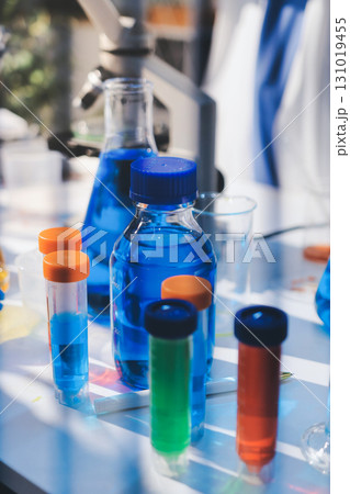 Researchers working in the clinical laboratory Researchers working in the clinical laboratory 131019455