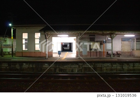 山田上口駅（早朝） 131019536