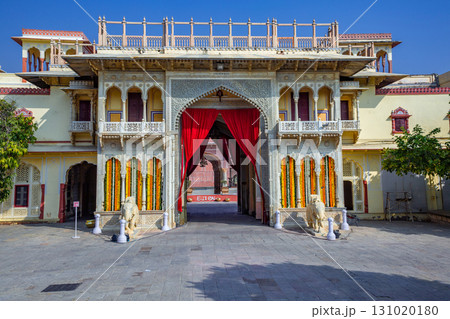 シティー・パレス 131020180